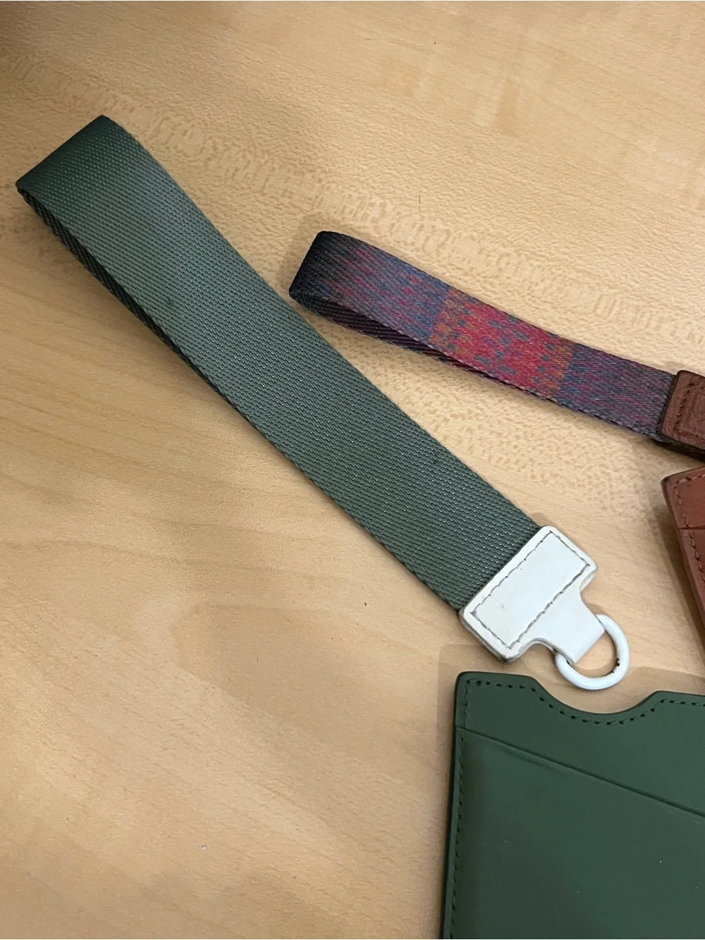 Lot of 2 THREAD Elastic Vertical Wallet in Olive and Zion National Park